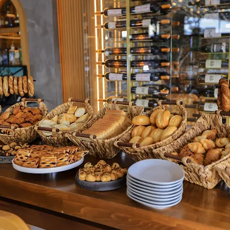 이노바 술타나멧 4*