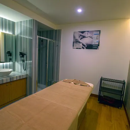 이노바 술타나멧 호텔