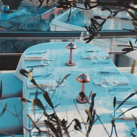 إنوفا سلطان أحمد فندق