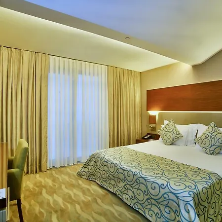 Hotel Innova Sultanahmet 4*